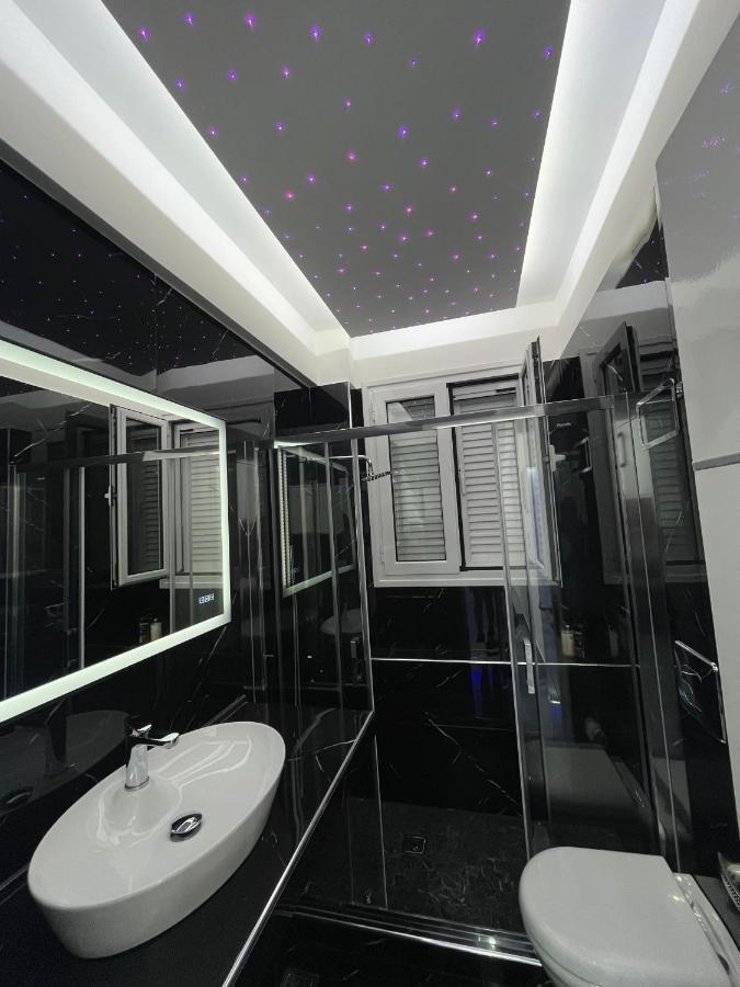 Rafina'S Luxury Apartment Eksteriør billede